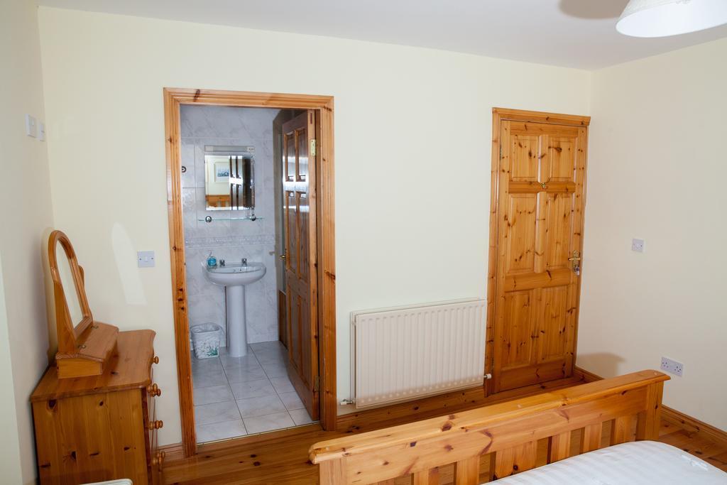 Fort Farmhouse B&B Castlegregory Esterno foto